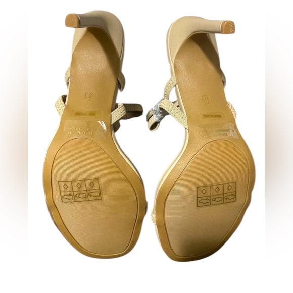 Lulus Nude Strappy Heels—New In Box - Picture 6 of 7